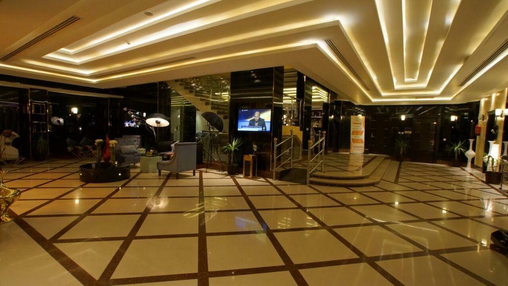 Almuhaidb Al Takhasosi Suites Riyadh Exteriör bild